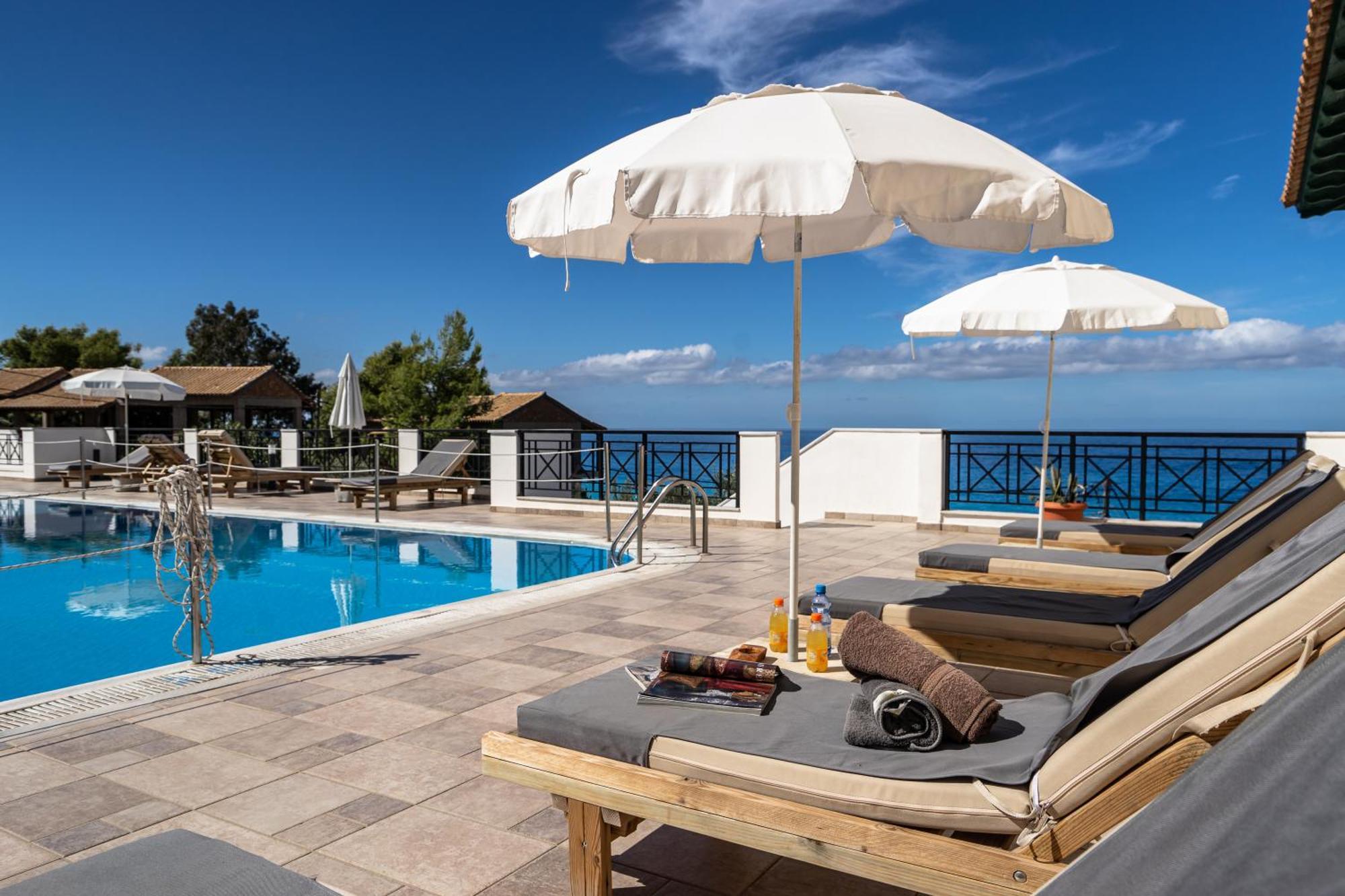 Sunset Premium Studio B Áyios Nikítas Eksteriør billede